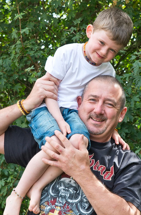 Eddie_Simon-amber teething shop. Love Amber X Ltd